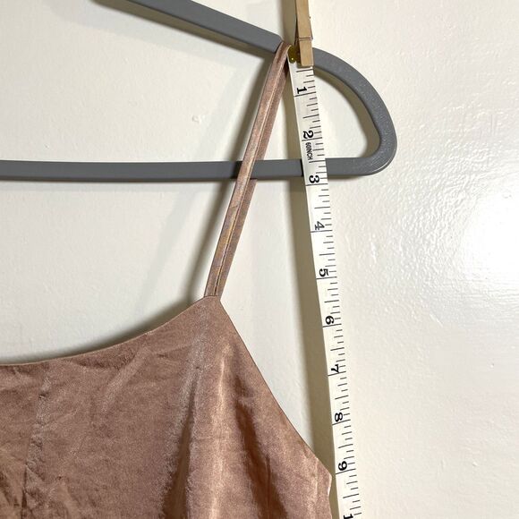 Forever 21 Rose Gold Voluminous Mini Dress Size Medium - Picture 9 of 12